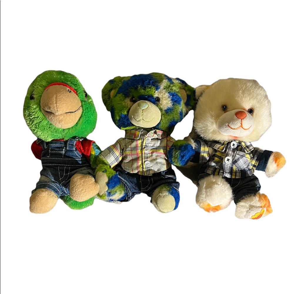3 Build a Bear Workshop Small Fry Plush Toys. Like new.
